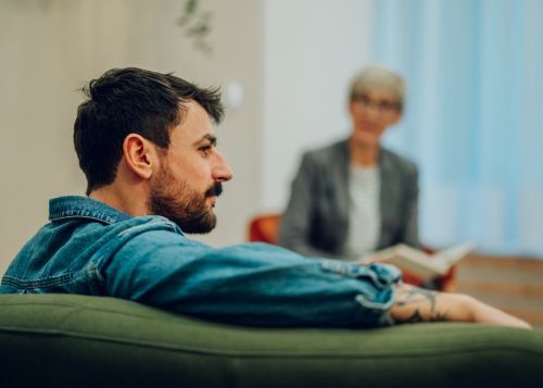 Experiencing a Comedown: Signs, Causes & Risks